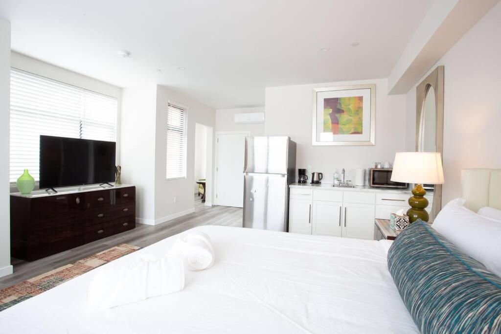 Comfy Studio With Cali King Size Mattress San Diego Exterior foto